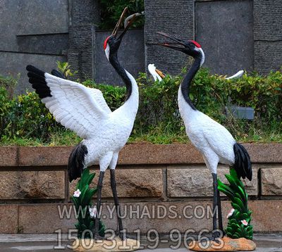 公園廣場(chǎng)大型仿真動(dòng)物景觀(guān)鶴雕塑