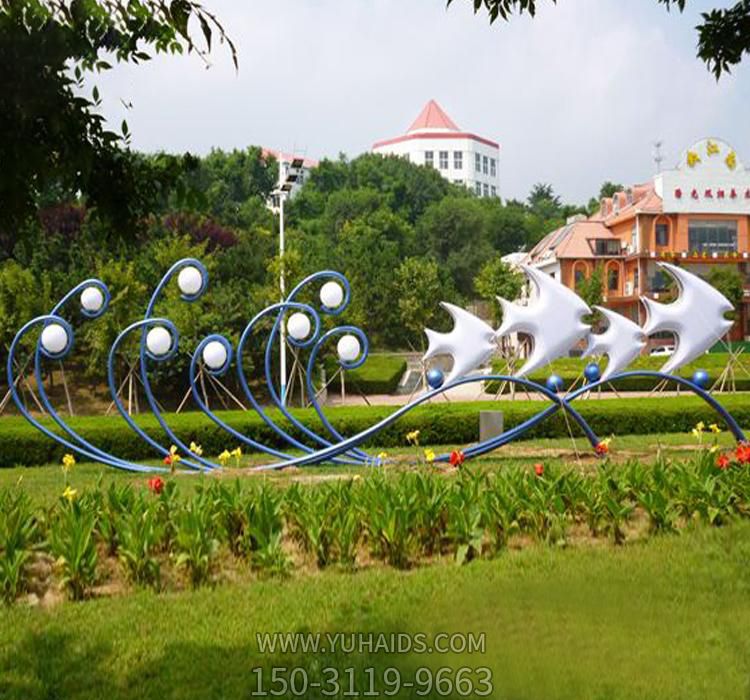 花園裝飾條形藍(lán)色不銹鋼海浪浪花雕塑